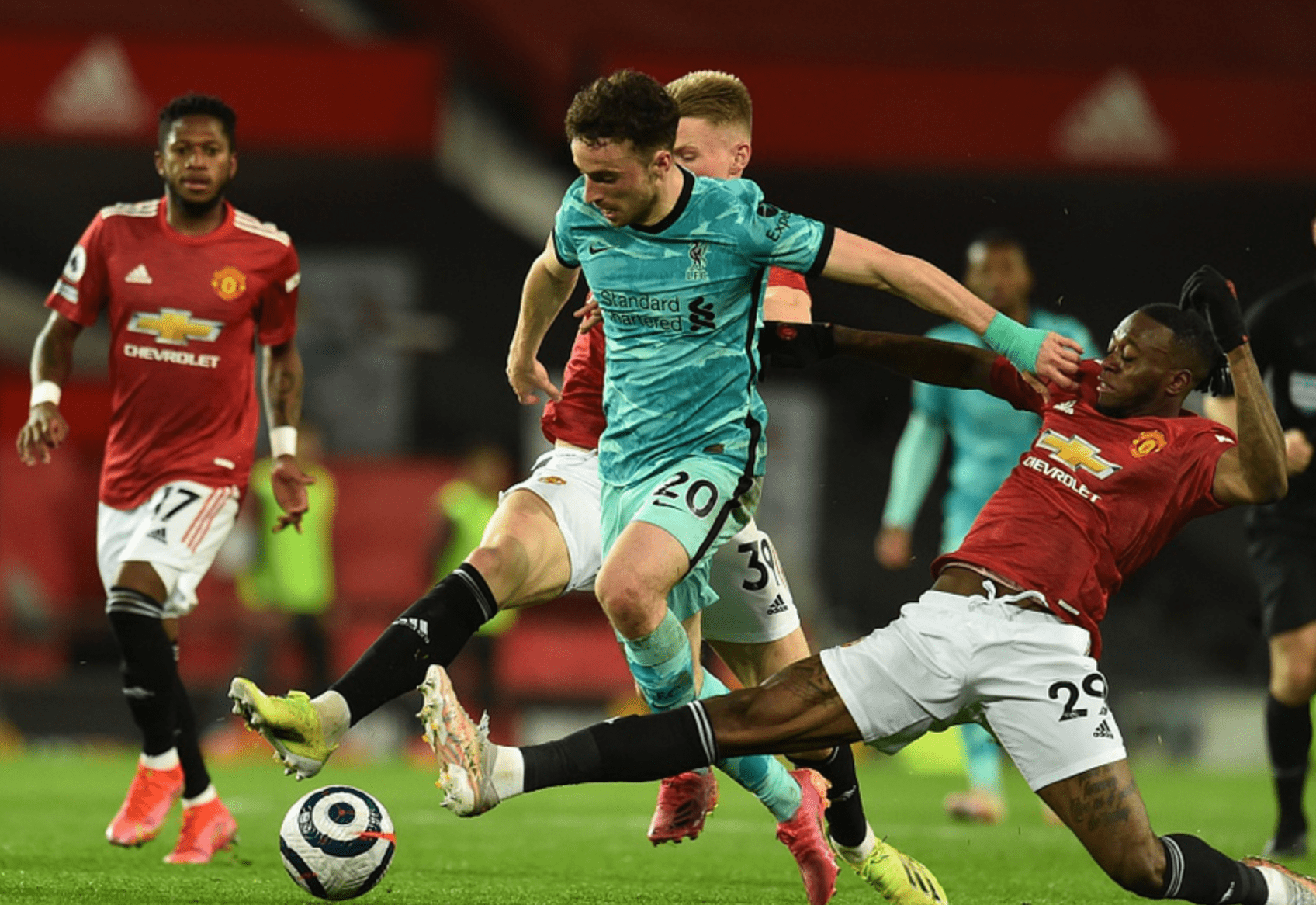 巴塞罗那需 巴塞罗那需