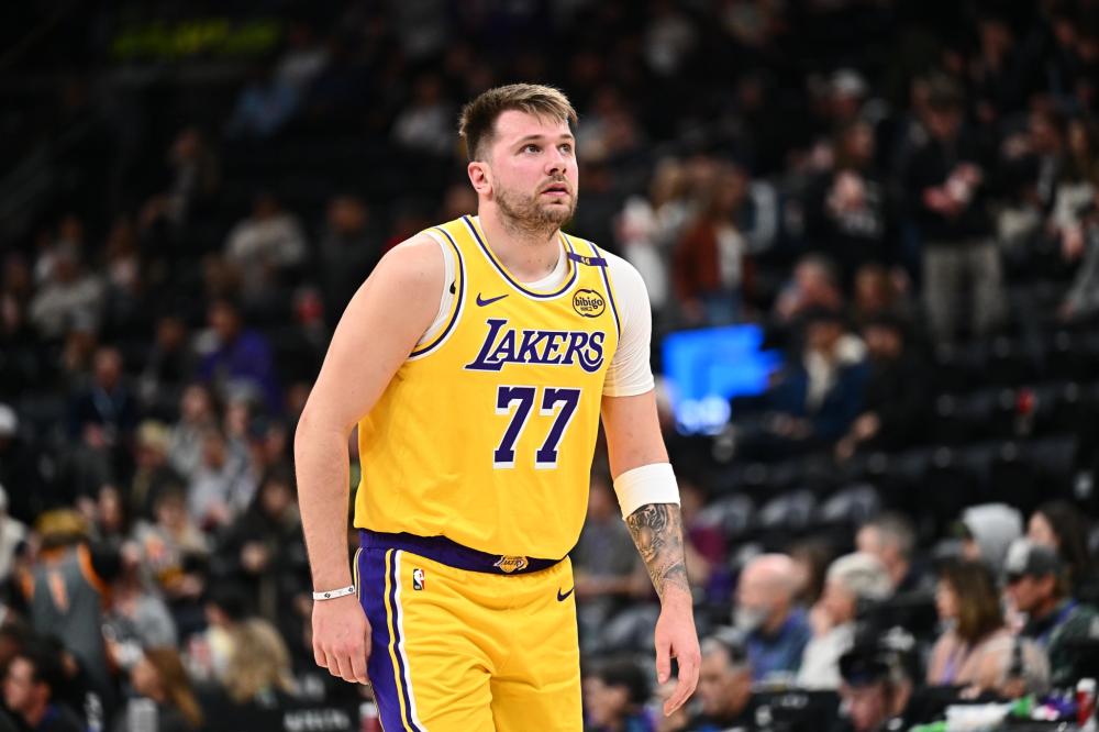 也展现了他 也展现了他